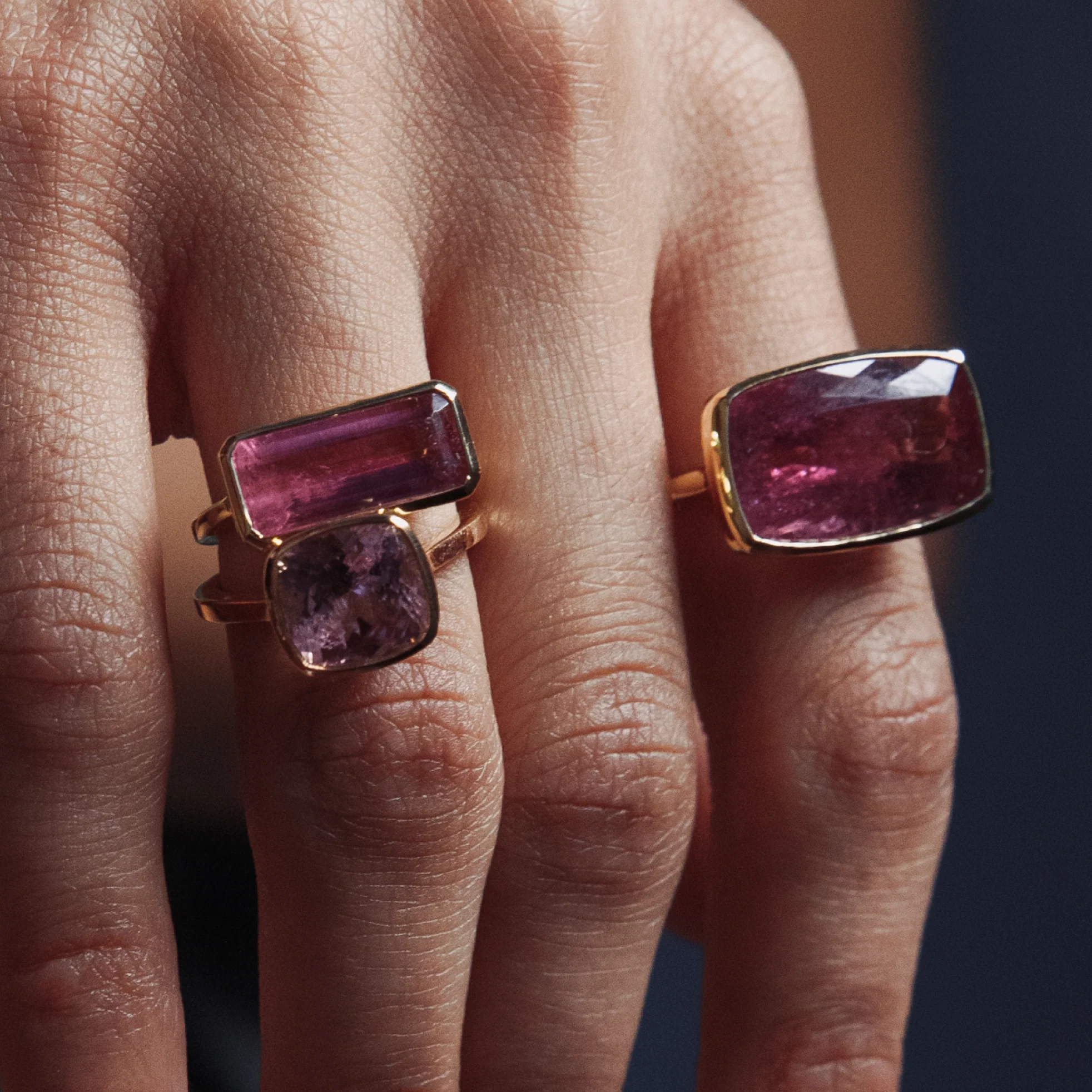 4.20ct Pink Tourmaline Elongated Bezel Ring - Image 2