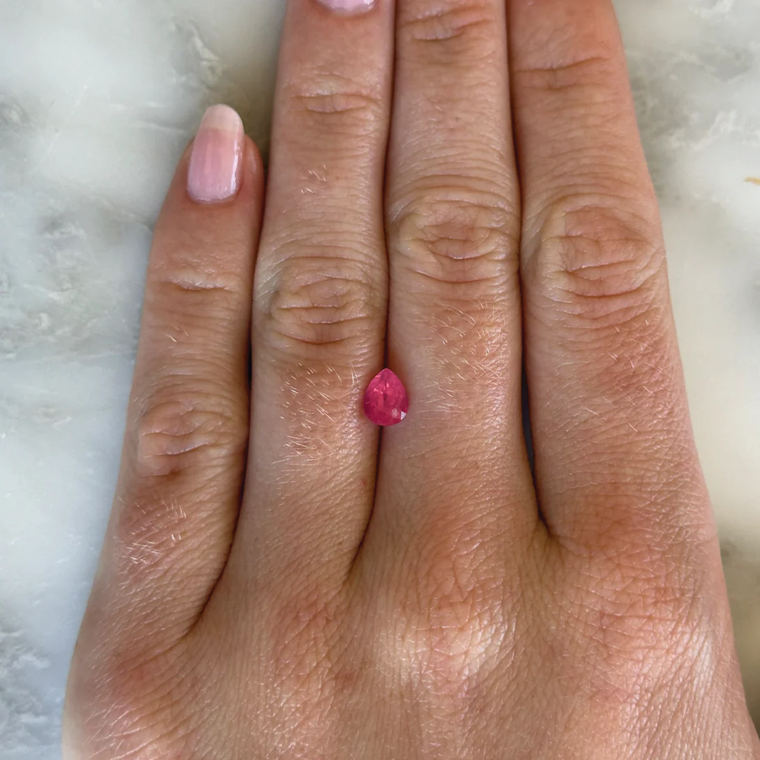 BESPOKE 1.06CT HOT PINK SPINEL - Image 3