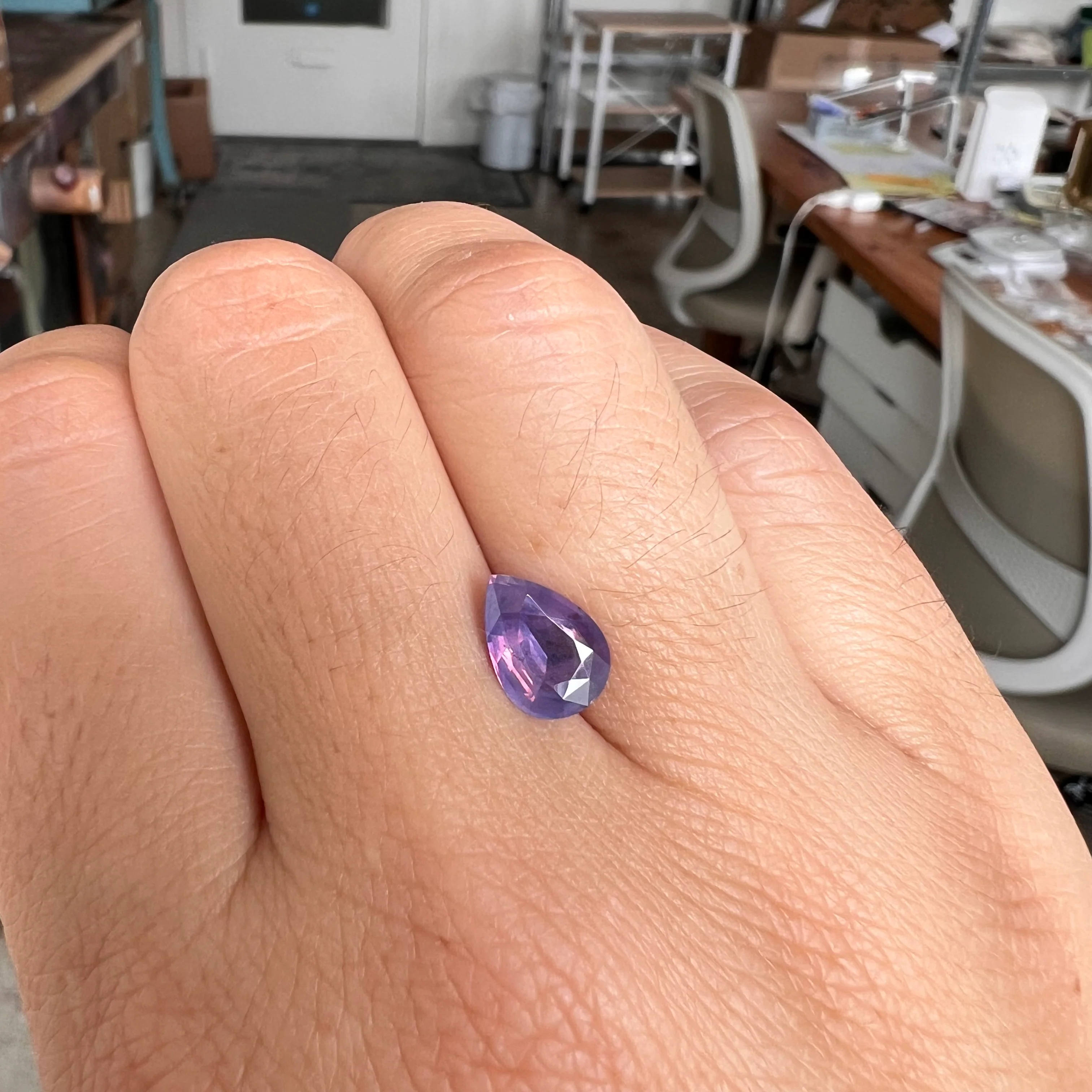 BESPOKE 2.06CT VIOLET SAPPHIRE - Image 3