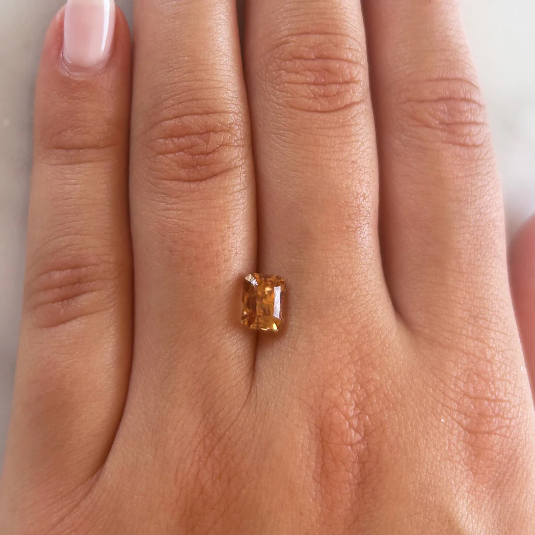 BESPOKE 2.73CT ZIRCON RING - Image 4