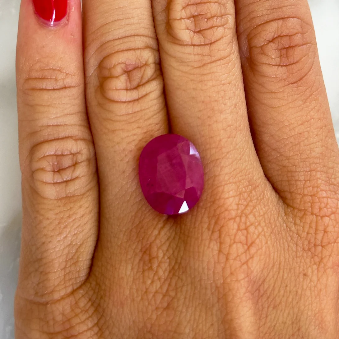 BESPOKE 9.79CT RUBY - Image 2
