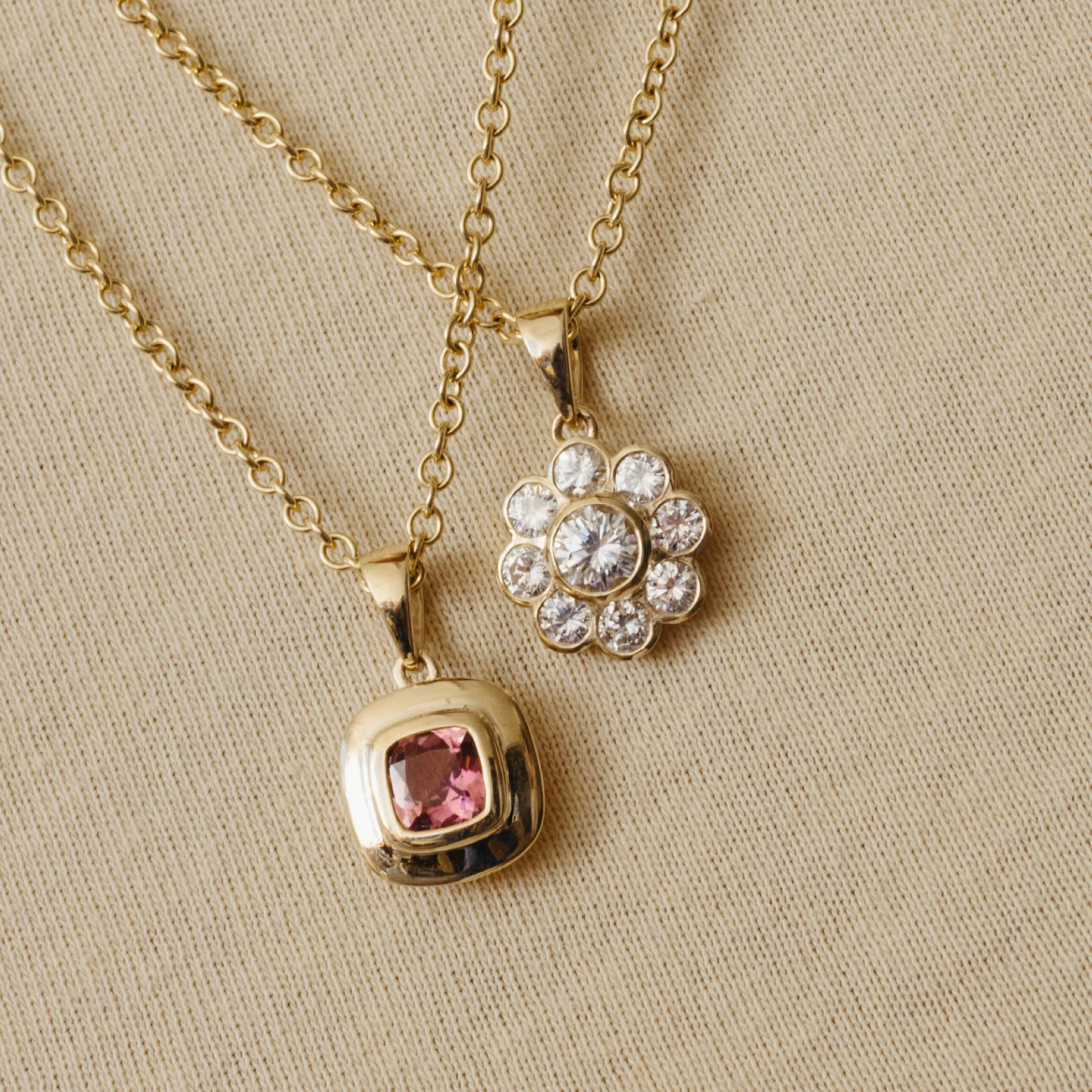 Diamond Flower Charm - Image 2
