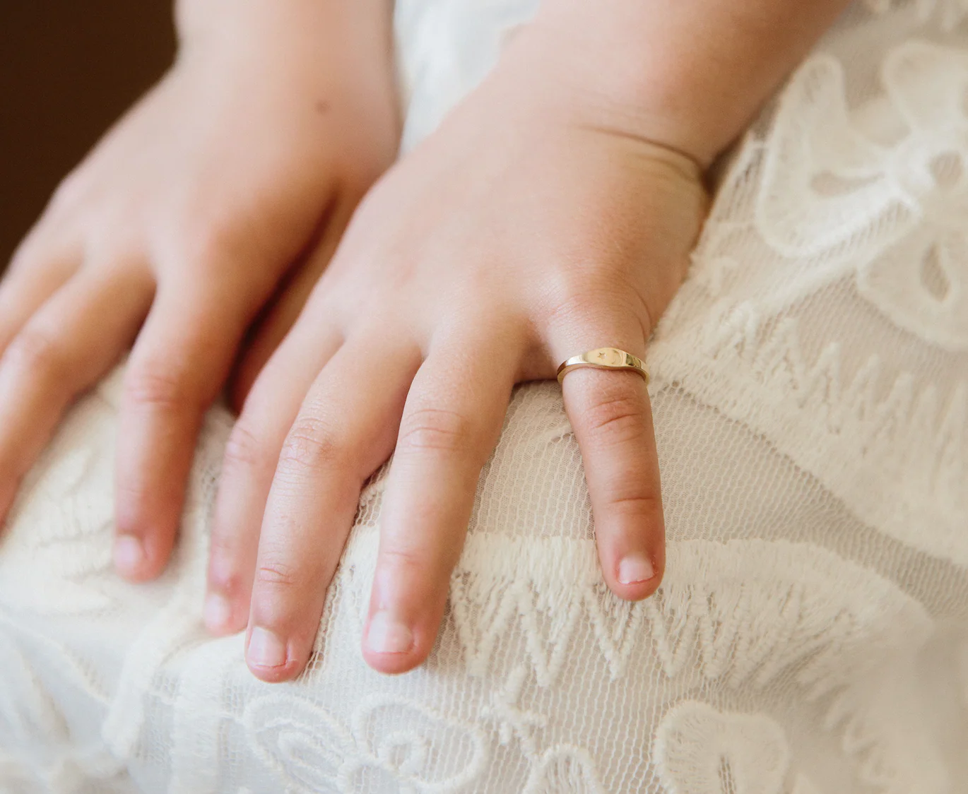 Moon & Star Mini Signet Ring - Image 6