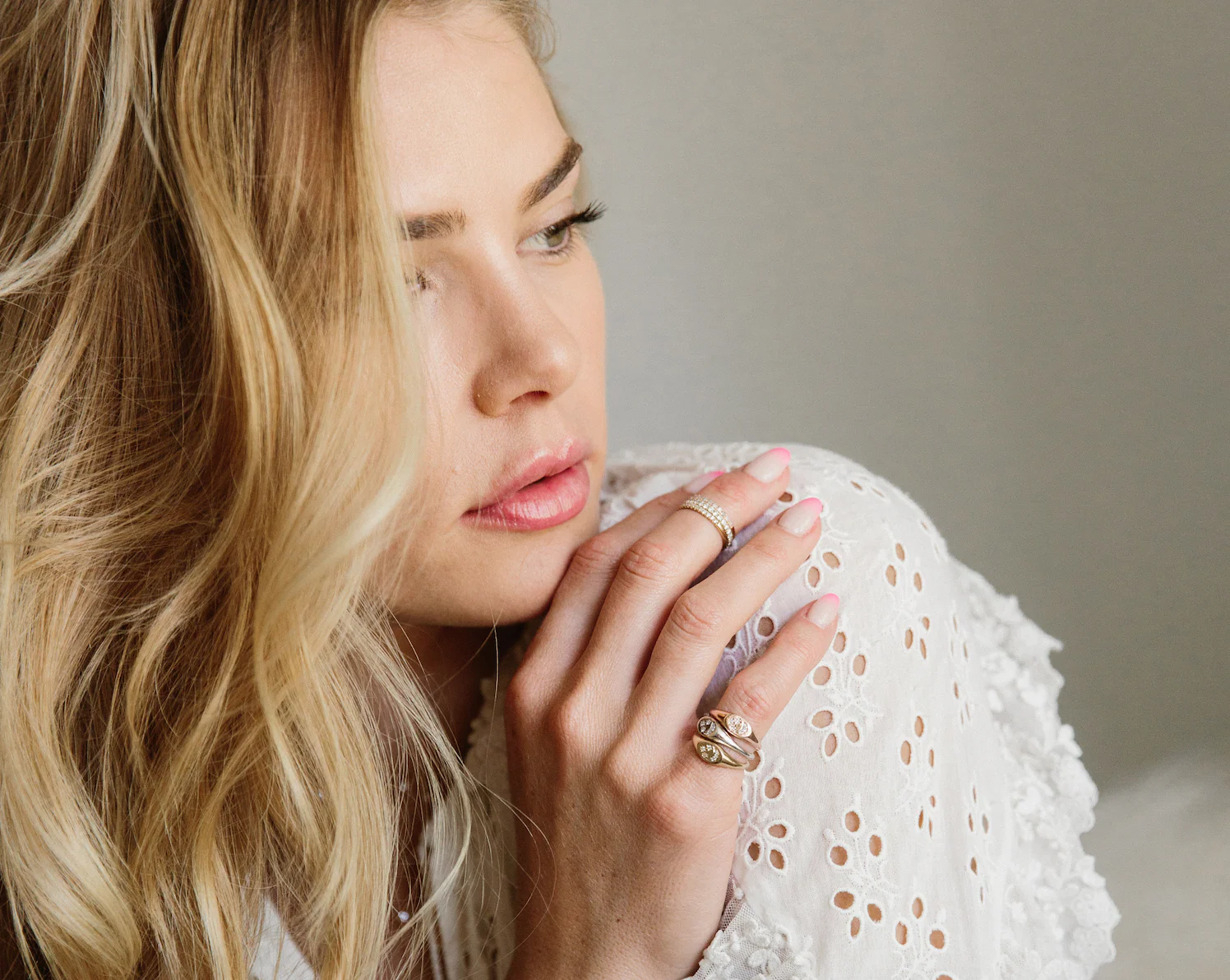 Moon & Star Diamond Signet Ring - Image 4