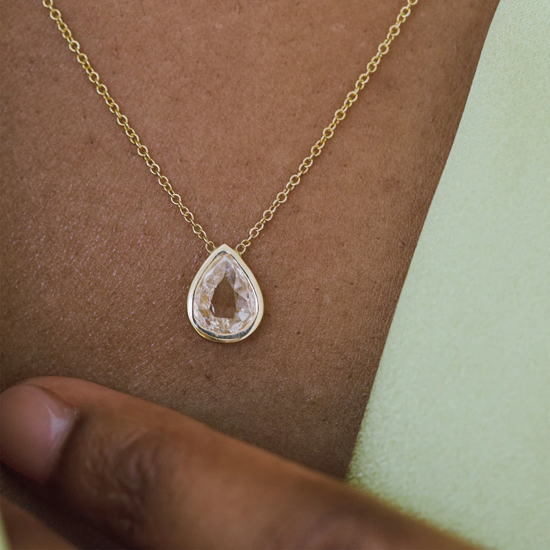 PEAR SHAPED ROSE CUT DIAMOND NECKLACE - Image 7