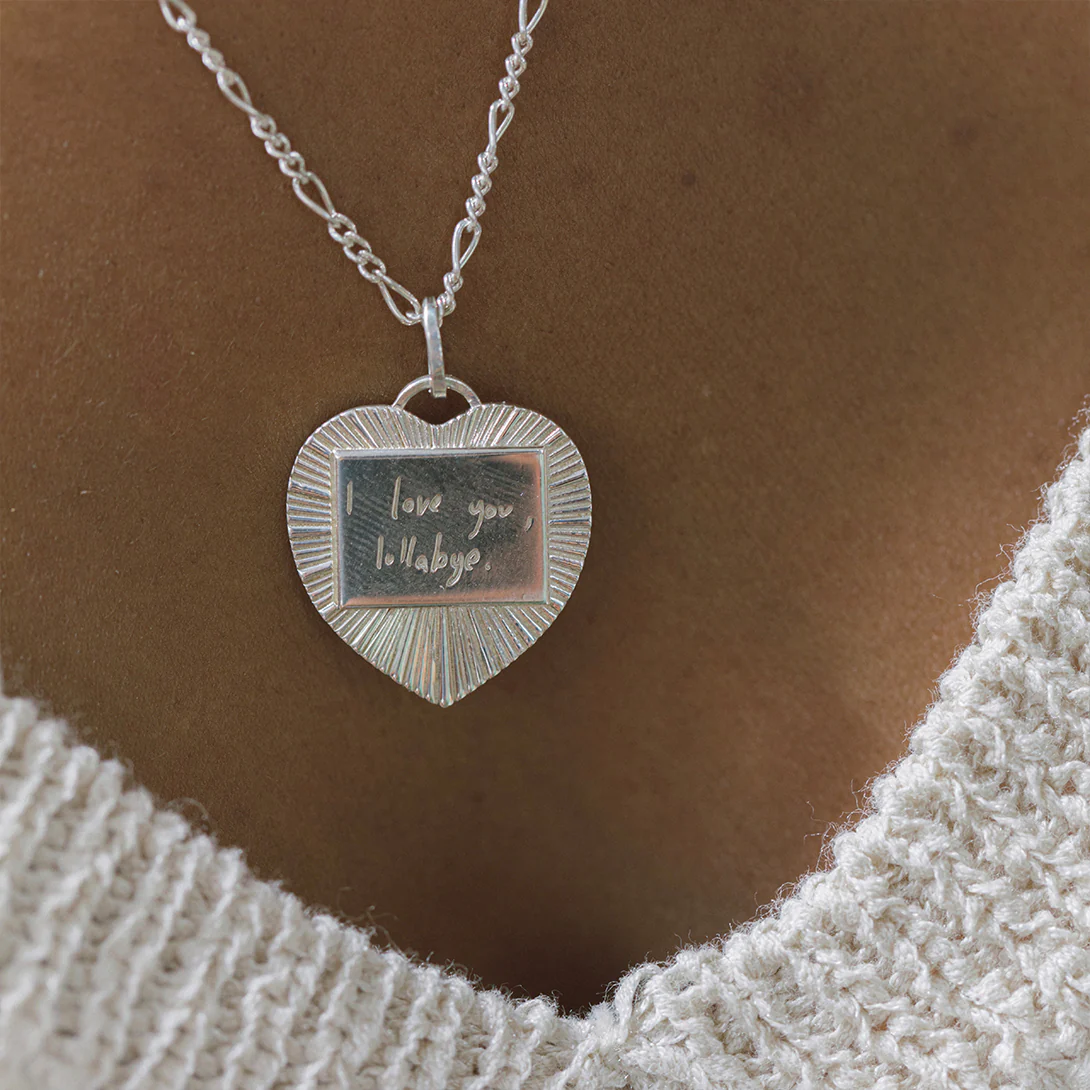 SIGNATURE HEART CHARM - Image 11