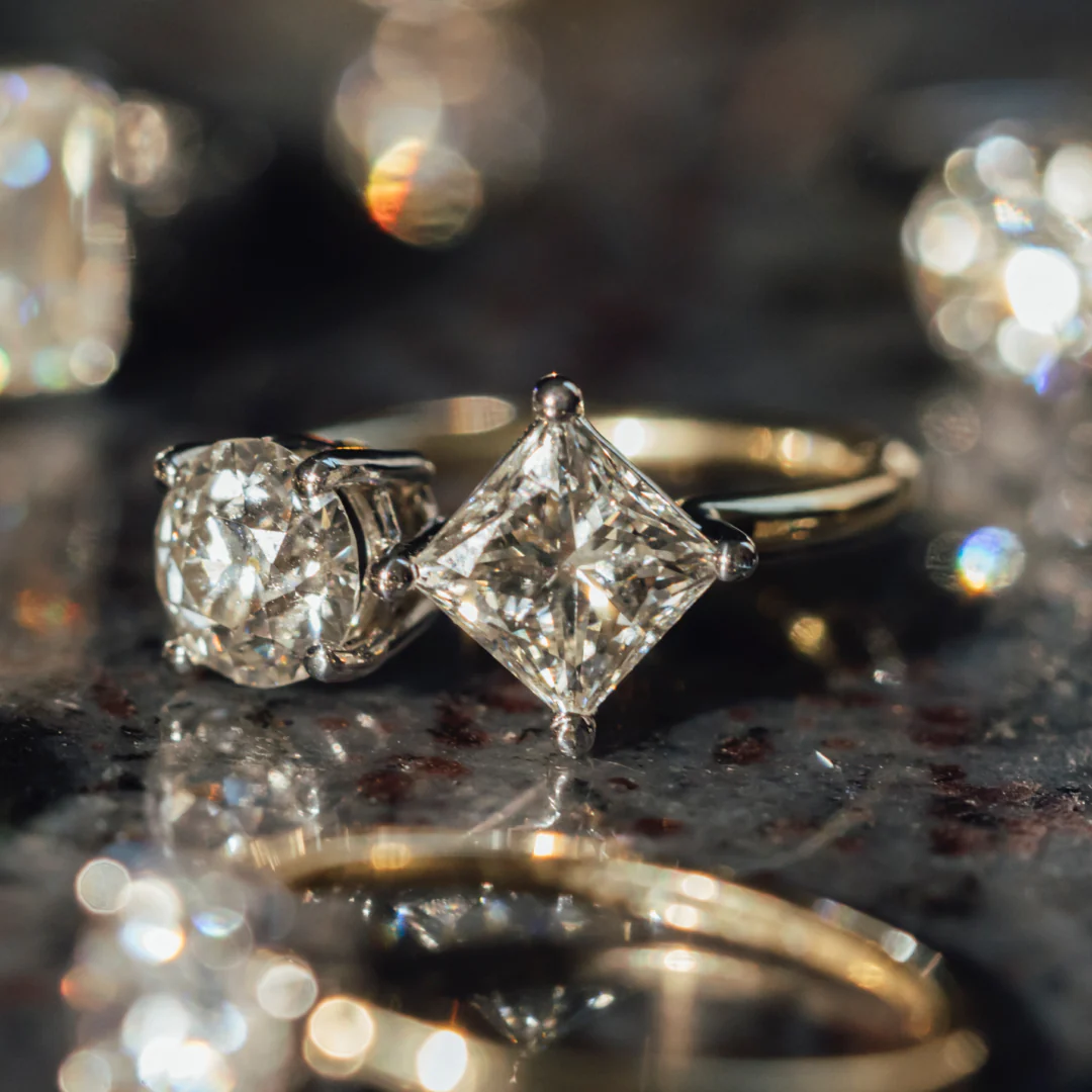 TOI ET MOI ROUND AND RADIANT DIAMOND RING - Image 4